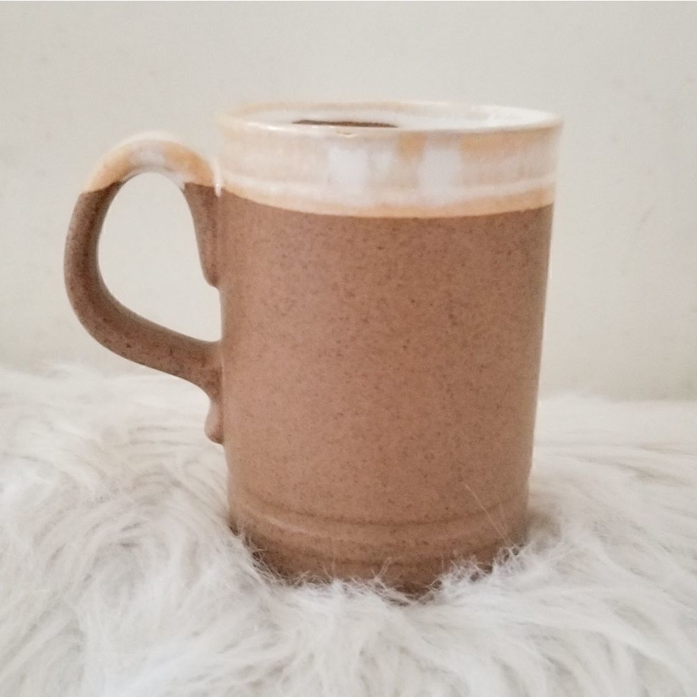 Pottery mug